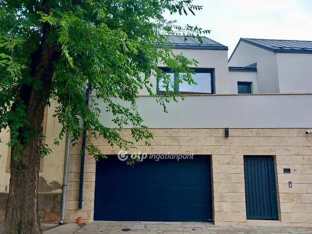 Eladó ház Debrecen, Belváros 170 nm