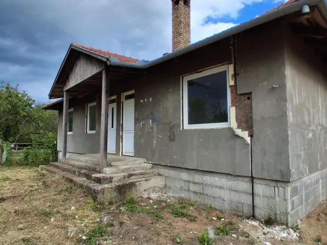 Eladó ház Hajdúböszörmény, Fő út 140 nm