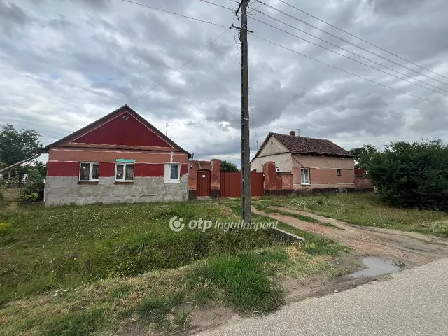 Eladó ház Mezősas 108 nm