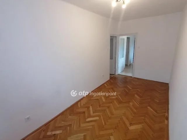 Eladó lakás Debrecen, Nagyerdő 71 nm
