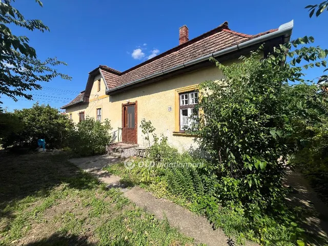 Eladó ház Debrecen, Homokkert 130 nm