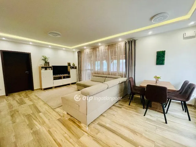 Eladó ház Debrecen, Tégláskert 120 nm