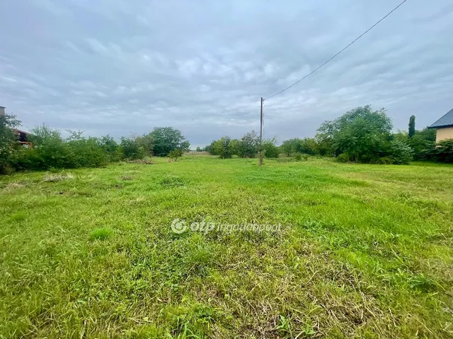 Eladó telek Debrecen 2247 nm