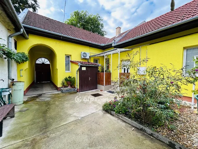 Eladó ház Debrecen, Óváros 90 nm