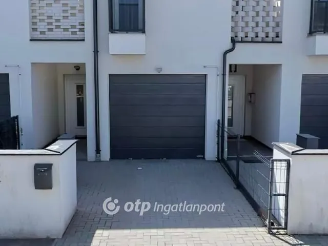 Kiadó ház Debrecen, Nyulas 110 nm