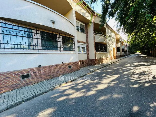 Eladó lakás Debrecen, Nagyerdőalja 68 nm