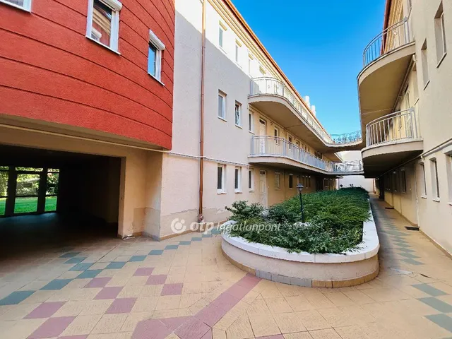 Eladó lakás Debrecen, Nagyerdőalja 68 nm