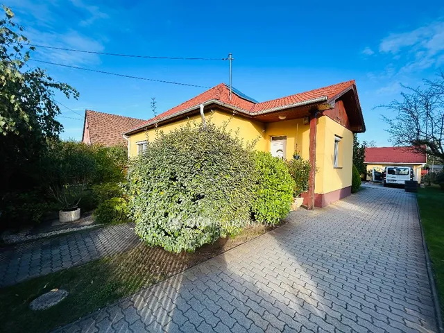 Eladó ház Téglás 119 nm