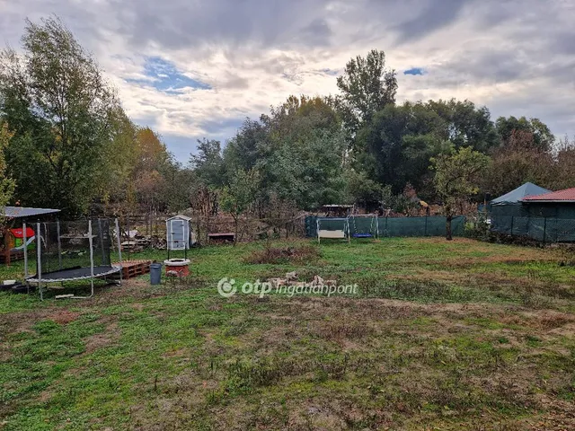 Eladó telek Debrecen, Biczó István-kert 829 nm