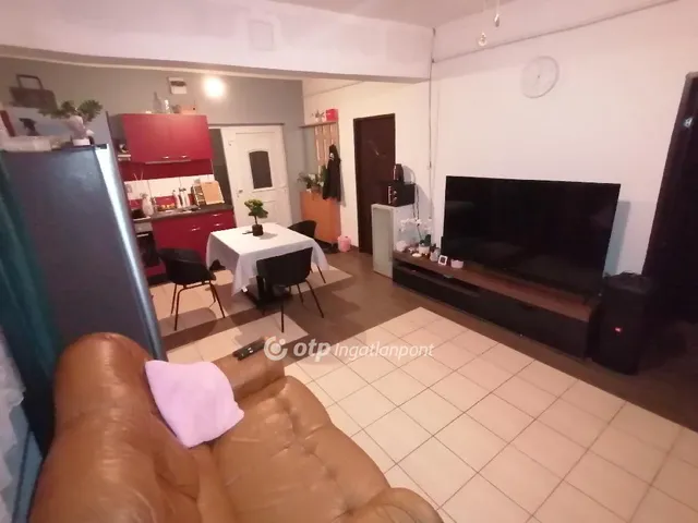 Eladó ház Hajdúhadház 69 nm