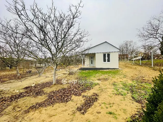 Eladó telek Debrecen, Biczó István-kert 769 nm