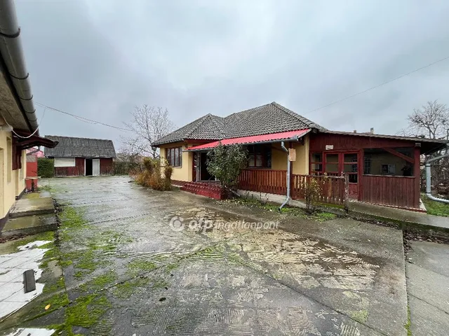 Eladó ház Monostorpályi 161 nm