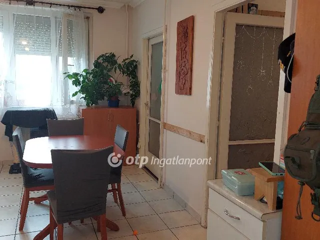 Eladó lakás Debrecen, Tócóskert 66 nm