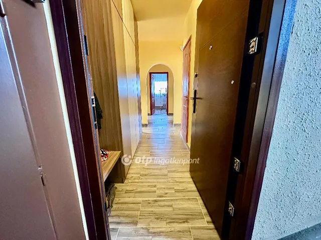 Eladó lakás Debrecen, Tócóskert 79 nm