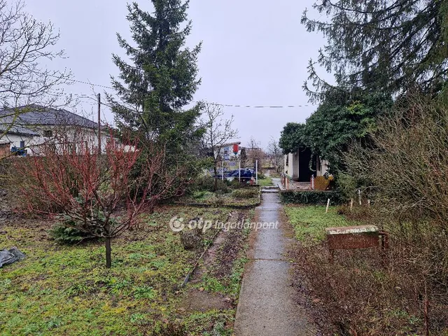 Eladó telek Debrecen, Júliatelep 1063 nm