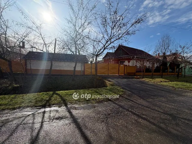 Eladó ház Berettyóújfalu 127 nm