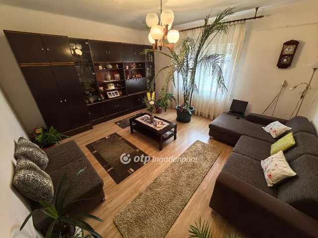 Eladó ház Hajdúsámson 96 nm