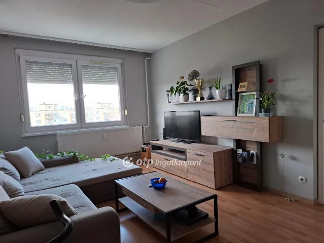 Eladó lakás Debrecen, Újkert 71 nm