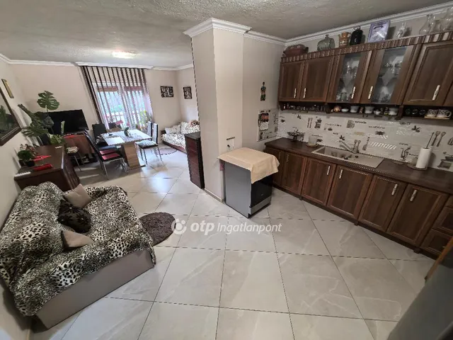 Eladó ház Hajdúsámson 60 nm