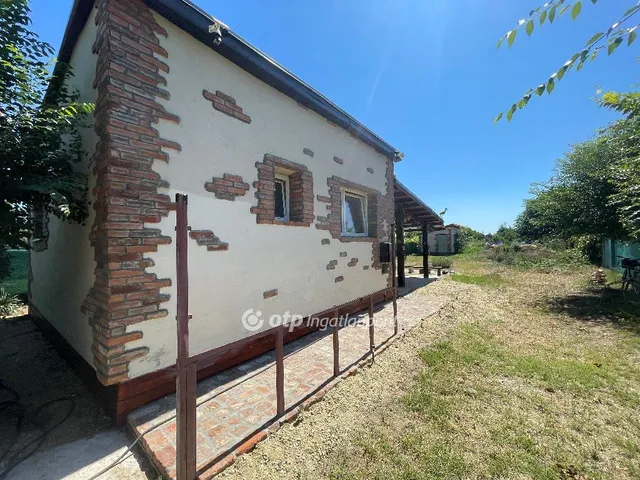 Eladó ház Hajdúsámson, Martinka 33 nm