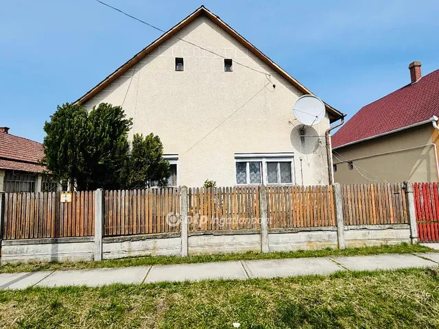 Eladó ház Püspökladány 100 nm