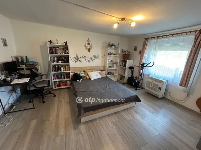 Eladó ház Hajdúhadház 77 nm