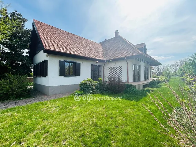 Eladó ház Debrecen 338 nm