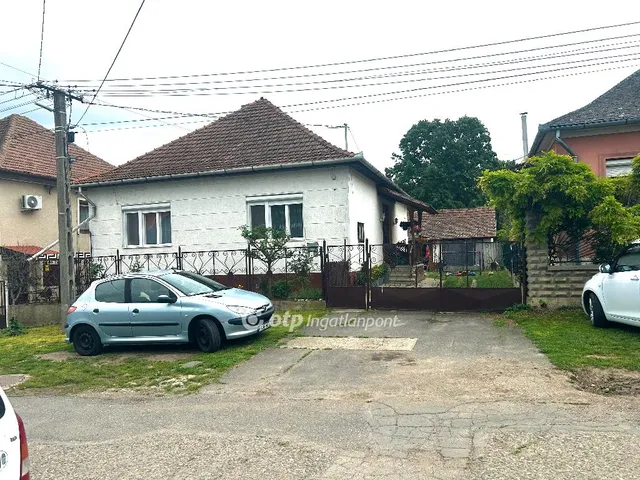 Eladó ház Berettyóújfalu 93 nm