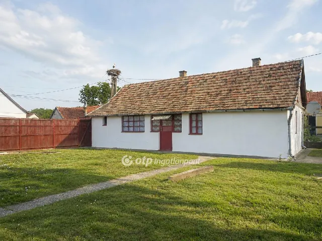 Eladó ház Derecske 46 nm