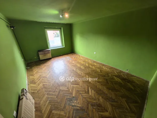 Eladó lakás Debrecen 76 nm