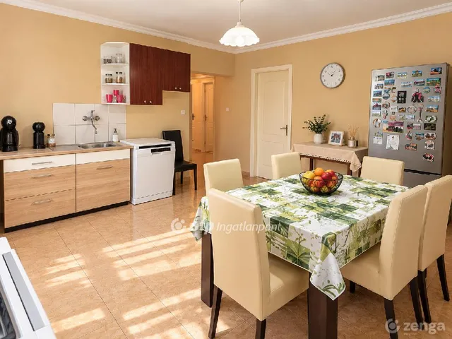 Eladó ház Debrecen 72 nm