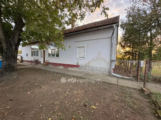 Eladó ház Kismarja 90 nm