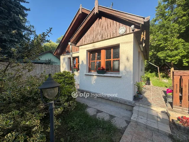 Eladó nyaraló Gyula, Városerdő 34 nm