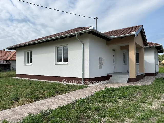 Eladó ház Nagykáta 136 nm
