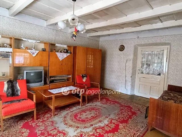 Eladó ház Jászfényszaru 44 nm