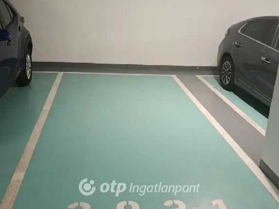 Eladó garázs Budapest XI. kerület 13 nm