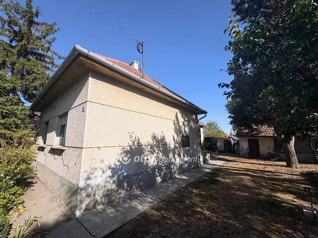 Eladó ház Monor 75 nm