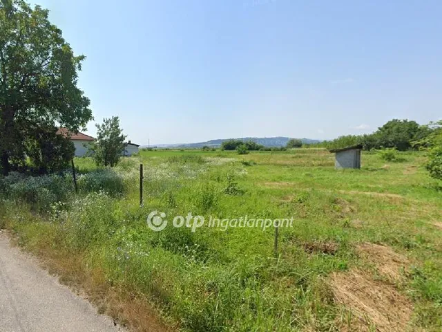 Eladó telek Sajószentpéter 904 nm