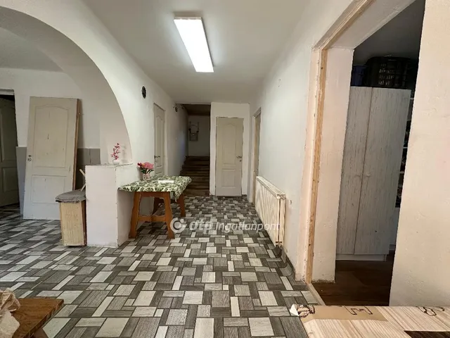 Eladó ház Mezőcsát 82 nm