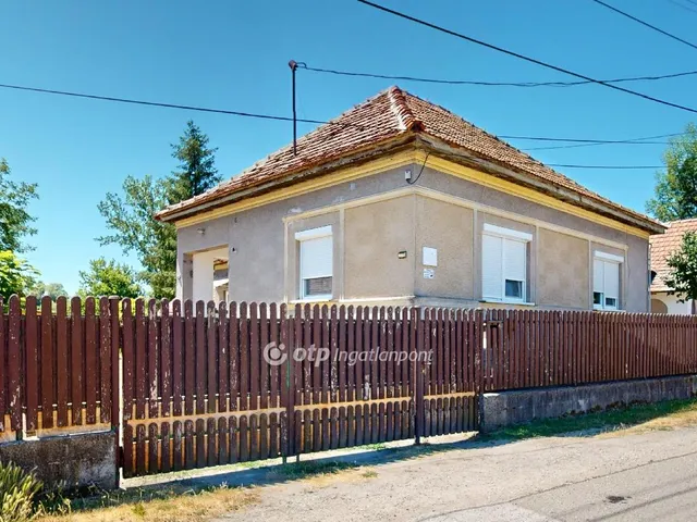 Eladó ház Sajókaza 80 nm