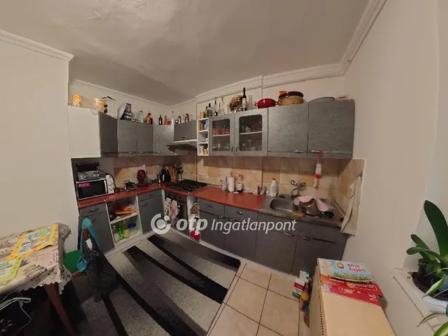 Eladó lakás Mezőkövesd 63 nm