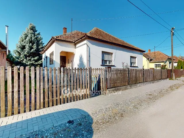 Eladó ház Múcsony 100 nm