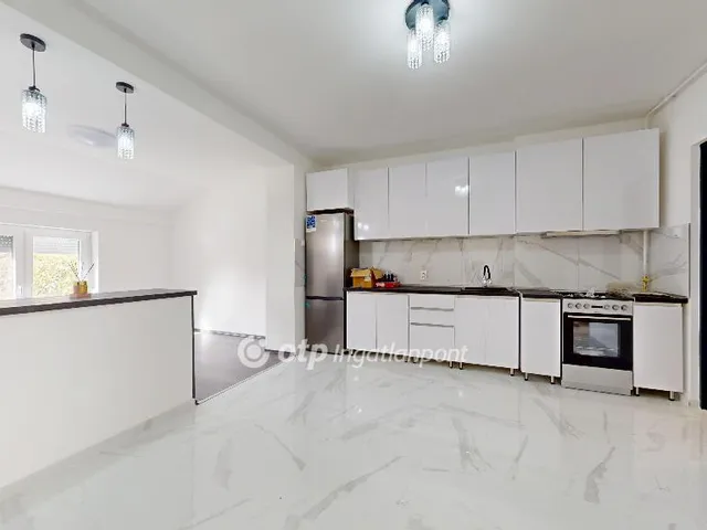 Eladó lakás Edelény 72 nm