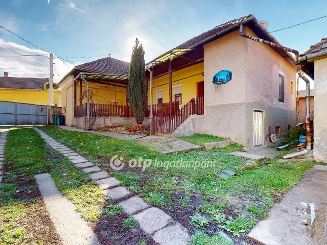 Eladó ház Putnok 120 nm
