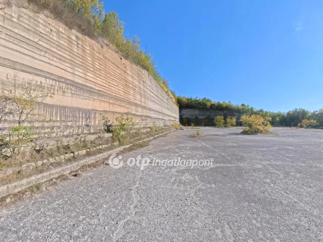 Eladó telek Noszvaj 10918 nm