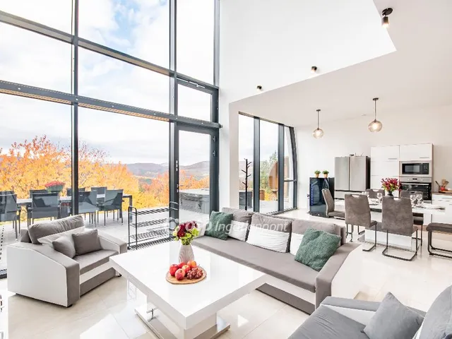 Eladó ház Vágáshuta 160 nm