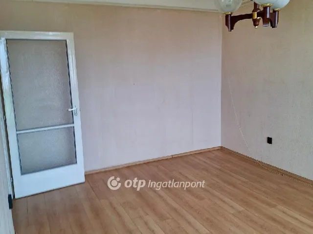 Eladó lakás Miskolc, Avas 28 nm