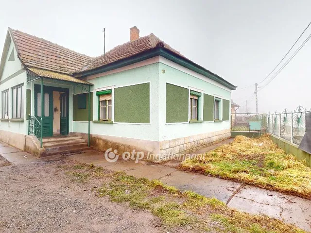 Eladó ház Taktaharkány 100 nm