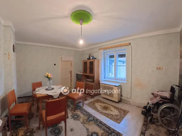 Eladó ház Mezőcsát 91 nm