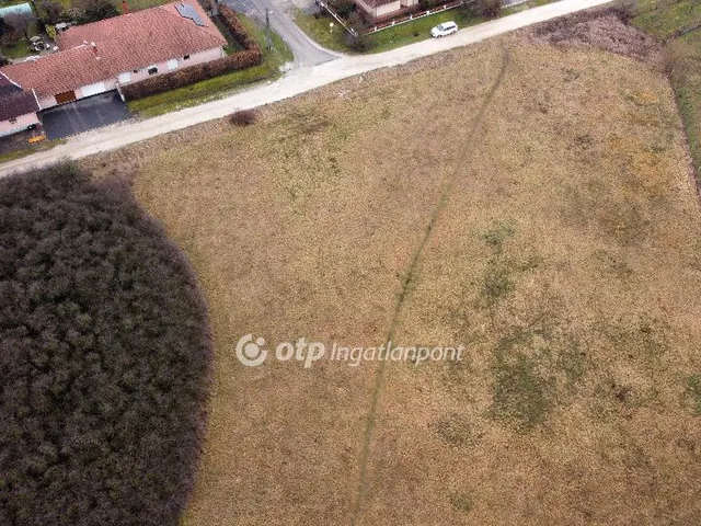 Eladó telek Arnót 7851 nm